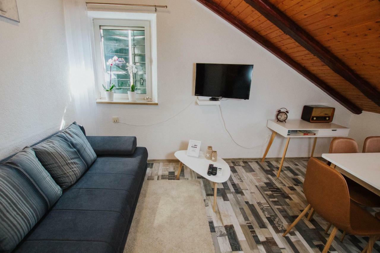 Apartment Toma Трогир Экстерьер фото